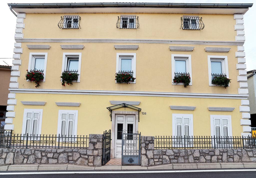 Apartments Hortensia Opatija Exterior foto